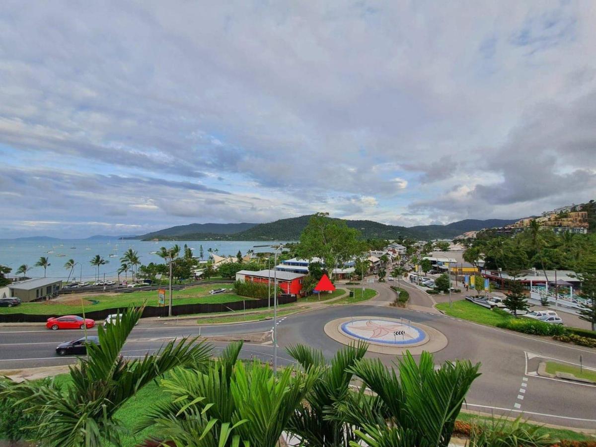 Heart Of Airlie Beach Apartment Exterior photo